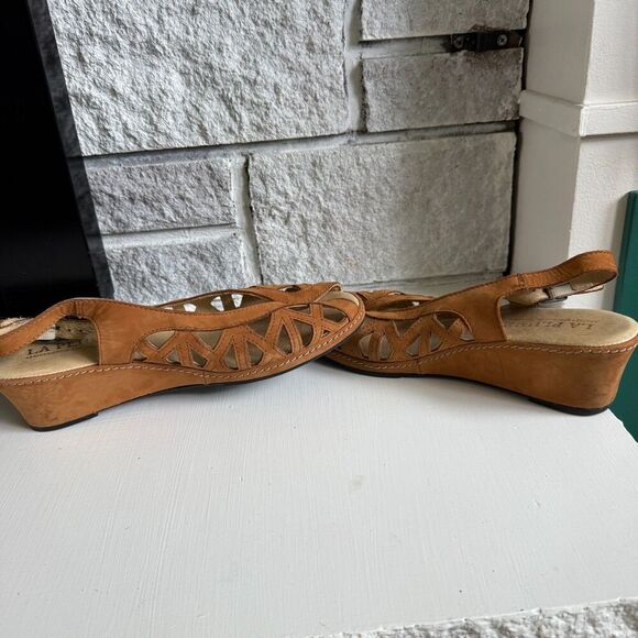 La Plume Leather Cutout Strappy Sling Back Suede Wedge Sandals Heels EU 41/US 10 - Picture 6 of 8